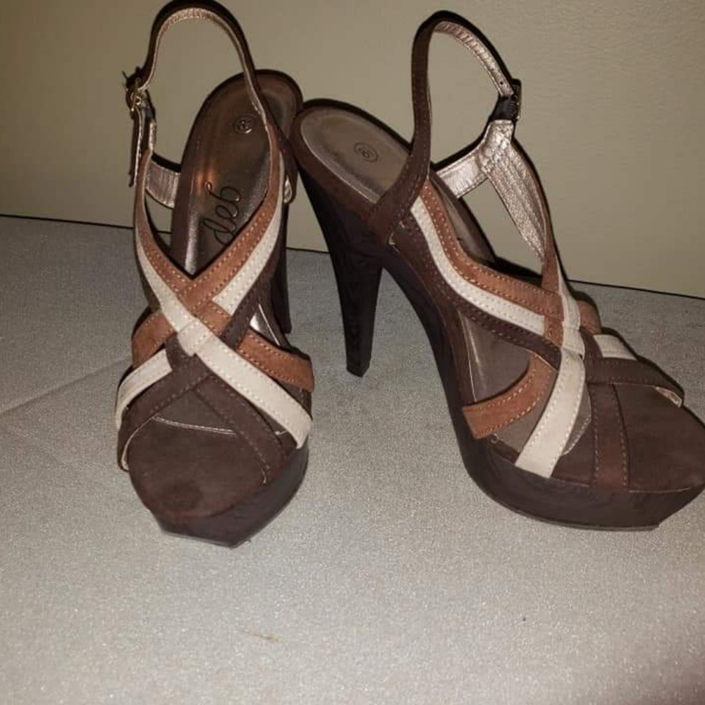 Size 8.5